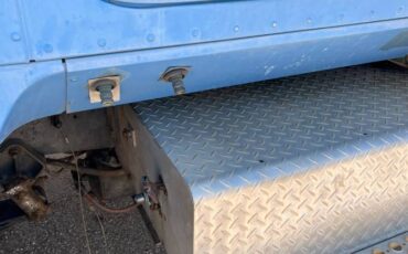 Internationa-diesel-1988-blue-13