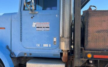 Internationa-diesel-1988-blue-4
