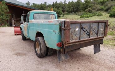 International-1200c-1963-Green-10