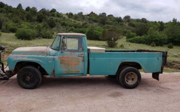 International-1200c-1963-Green-11
