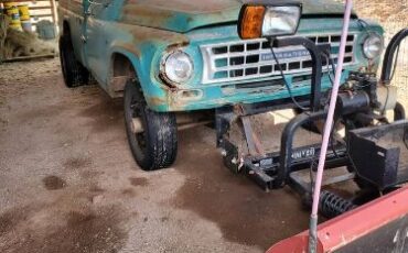 International-1200c-1963-Green-6
