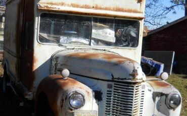 International-1945-green-7