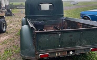 International-1946-green