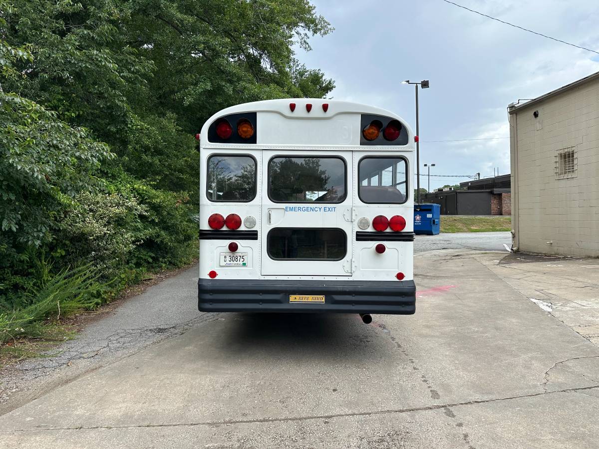 International-3000-diesel-1993-white-4