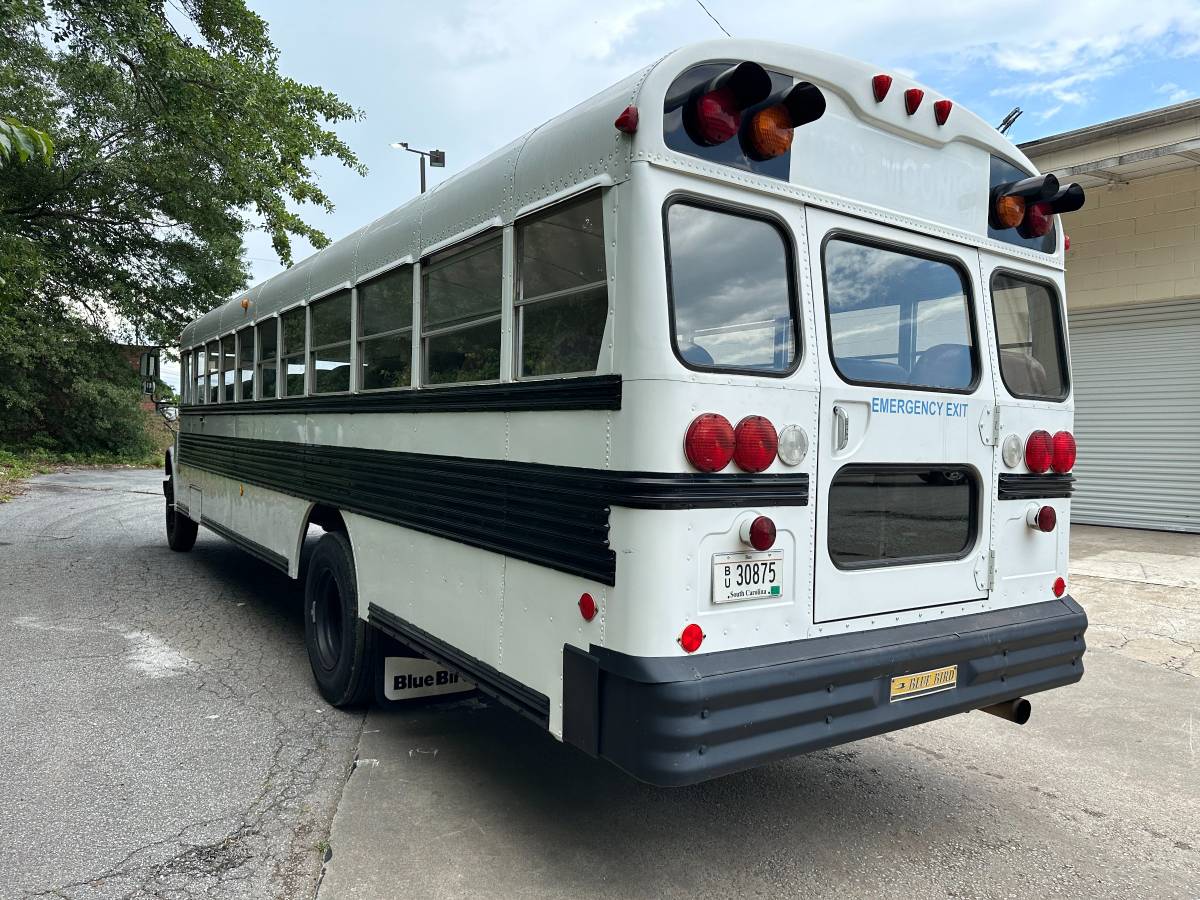 International-3000-diesel-1993-white-5