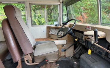 International-3000-diesel-1993-white-9