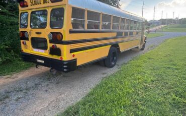 International-3700-bluebird-diesel-1990-yellow-1