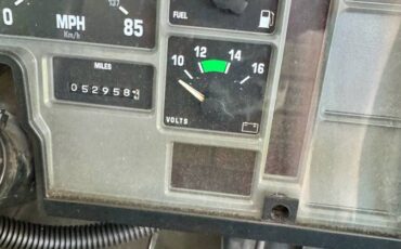 International-3700-bluebird-diesel-1990-yellow-3