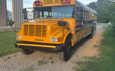 International-3700-bluebird-diesel-1990-yellow