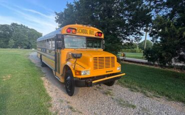 International-3700-bluebird-diesel-1990-yellow-8