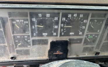 International-4700-diesel-1993-yellow-7