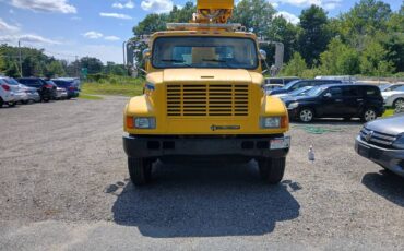 International-4700-diesel-1995-yellow-1