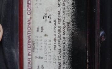 International-9300-diesel-1989-16
