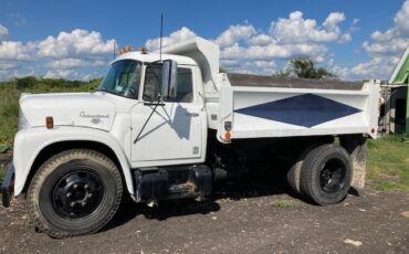 International-Harvester-1600-1969-2