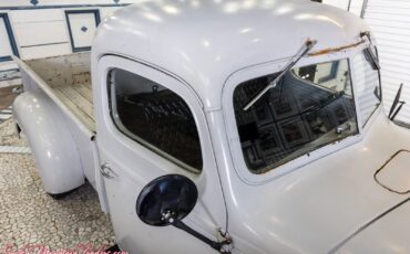 International-Harvester-KB-2-1949-12