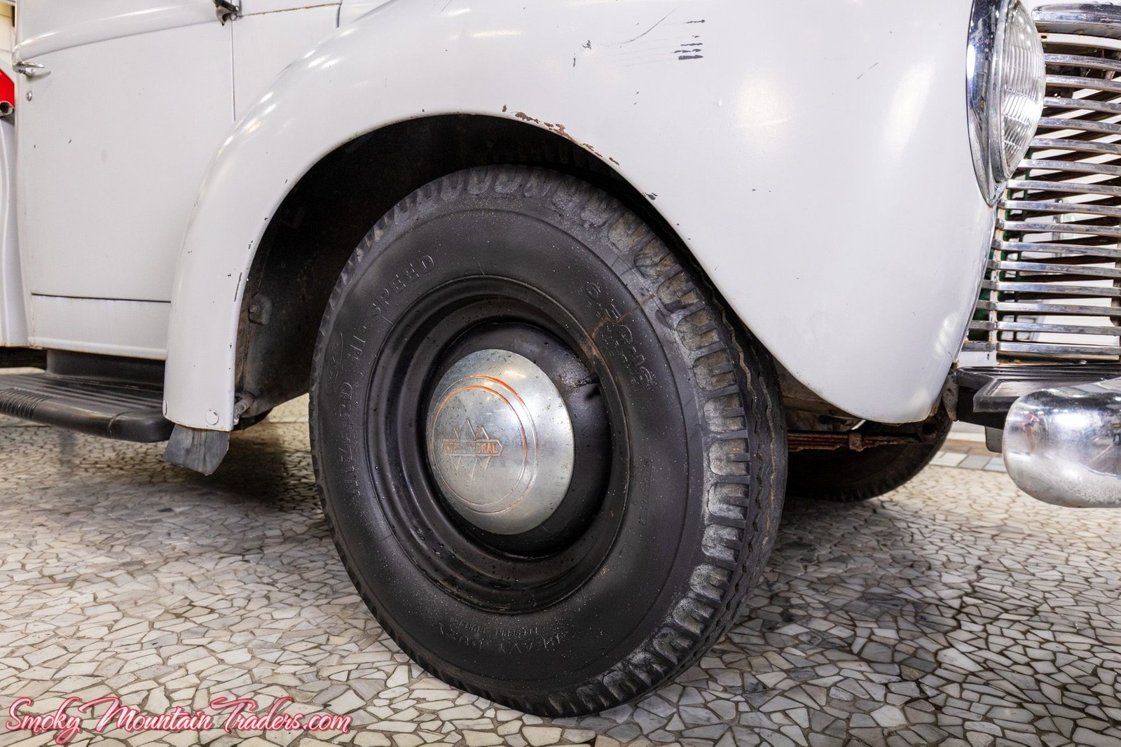 International-Harvester-KB-2-1949-14