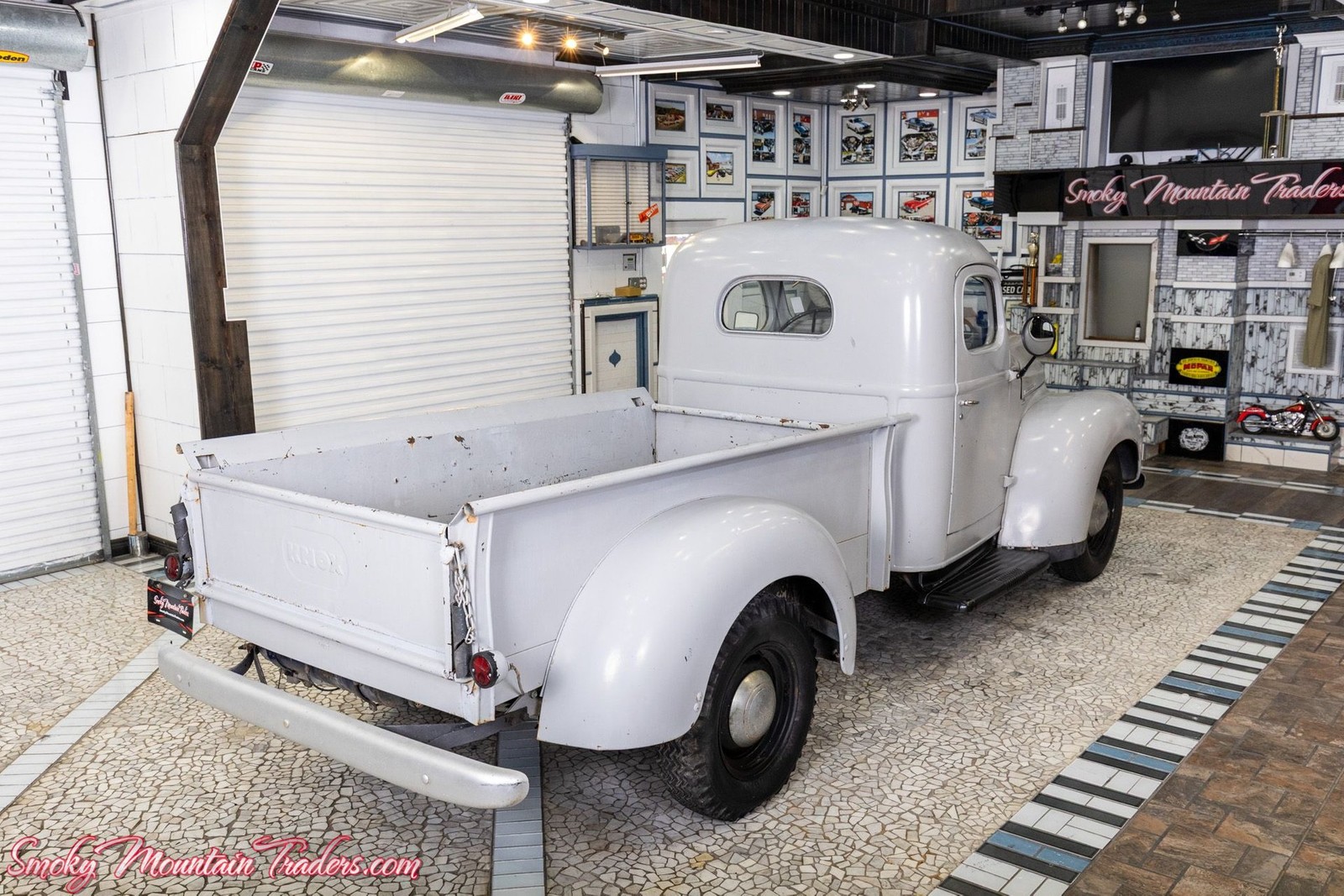 International-Harvester-KB-2-1949-17