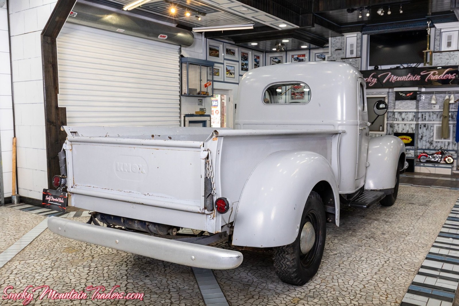 International-Harvester-KB-2-1949-18