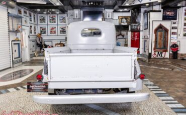 International-Harvester-KB-2-1949-23