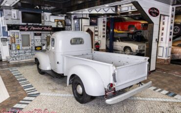 International-Harvester-KB-2-1949-26