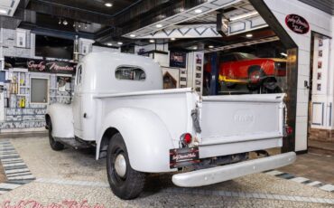 International-Harvester-KB-2-1949-27