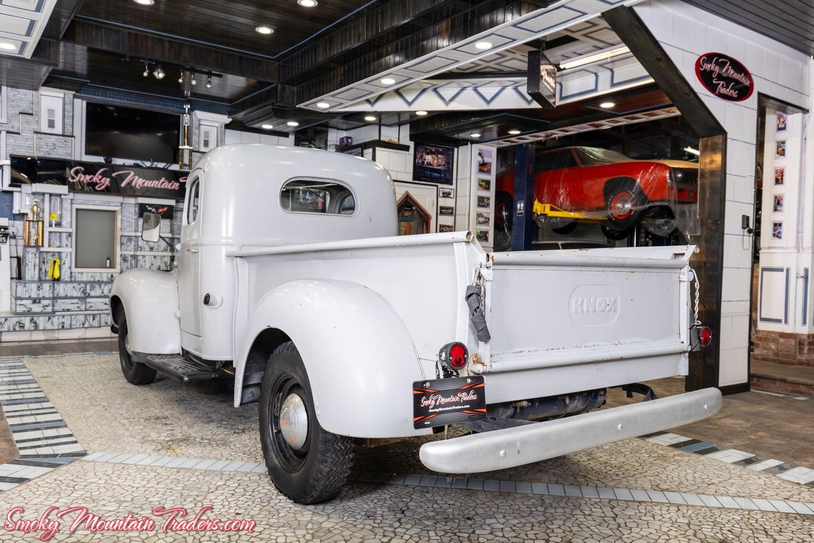 International-Harvester-KB-2-1949-27