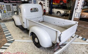 International-Harvester-KB-2-1949-28