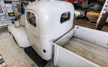 International-Harvester-KB-2-1949-29