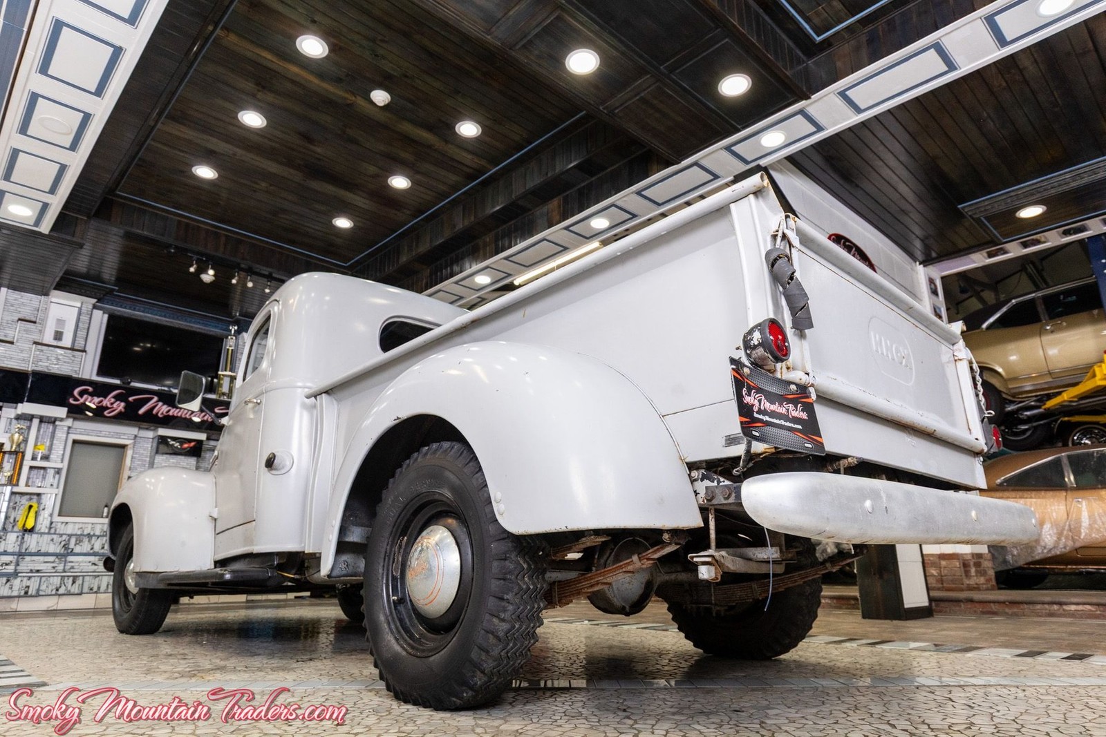 International-Harvester-KB-2-1949-31