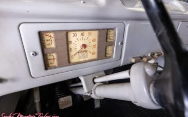 International-Harvester-KB-2-1949-37