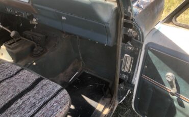 International-Harvester-Scout-1974-6