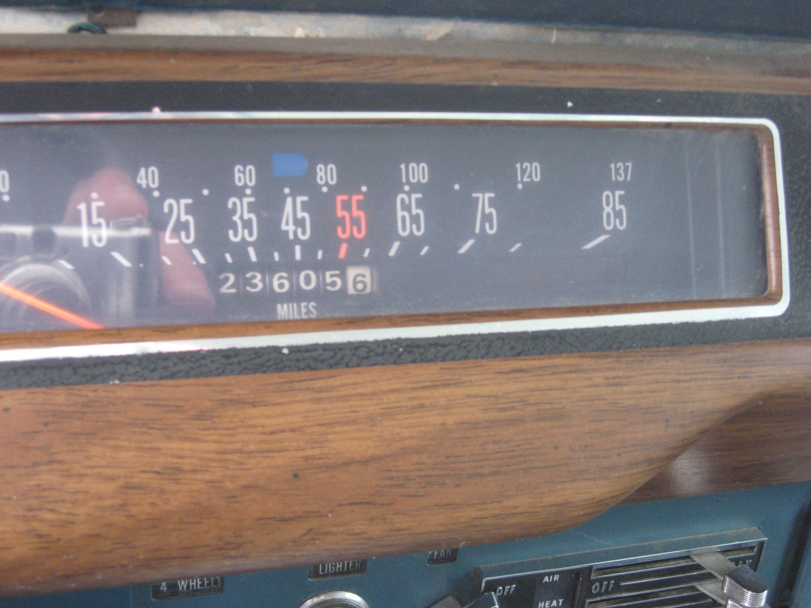 International-Harvester-Scout-1977-SUV-8
