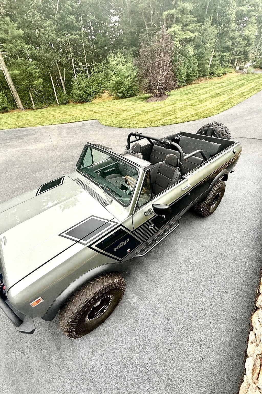 International-Harvester-Scout-1979-SUV-12