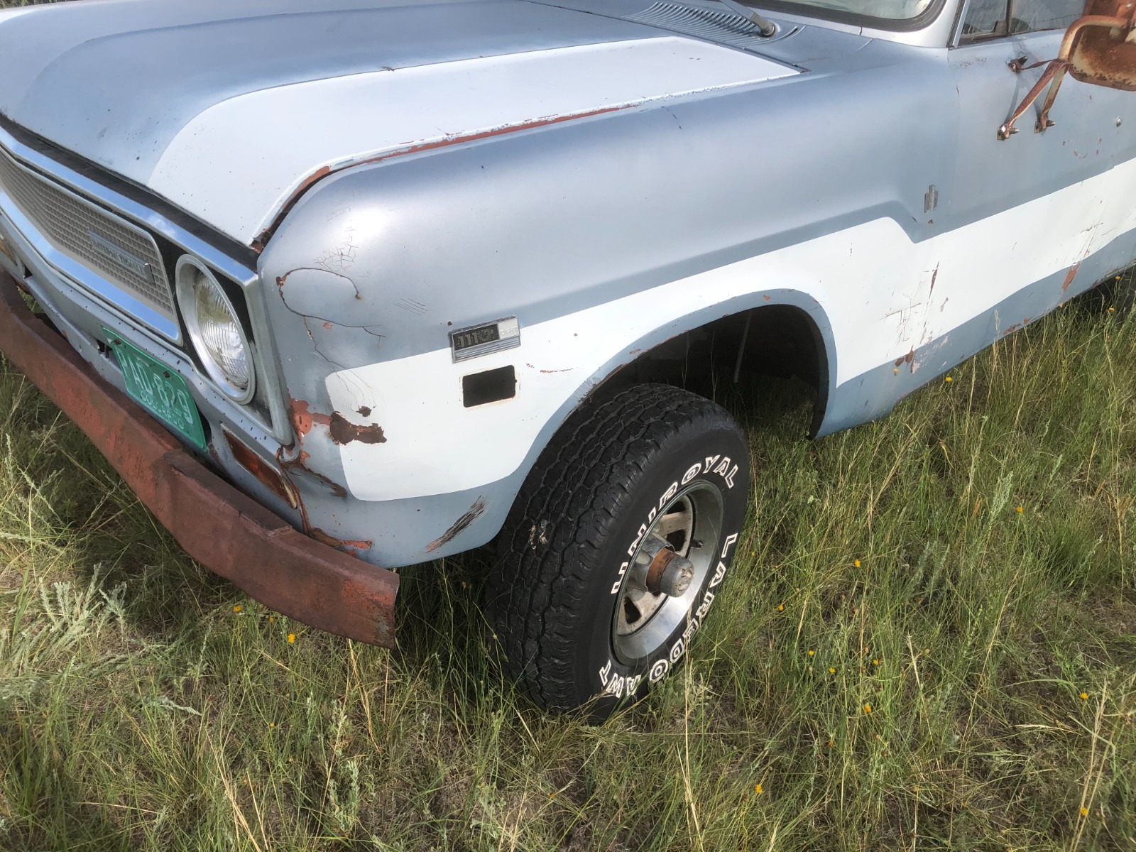 International-Harvester-Travelall-1970-15