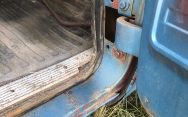 International-Harvester-Travelall-1970-24