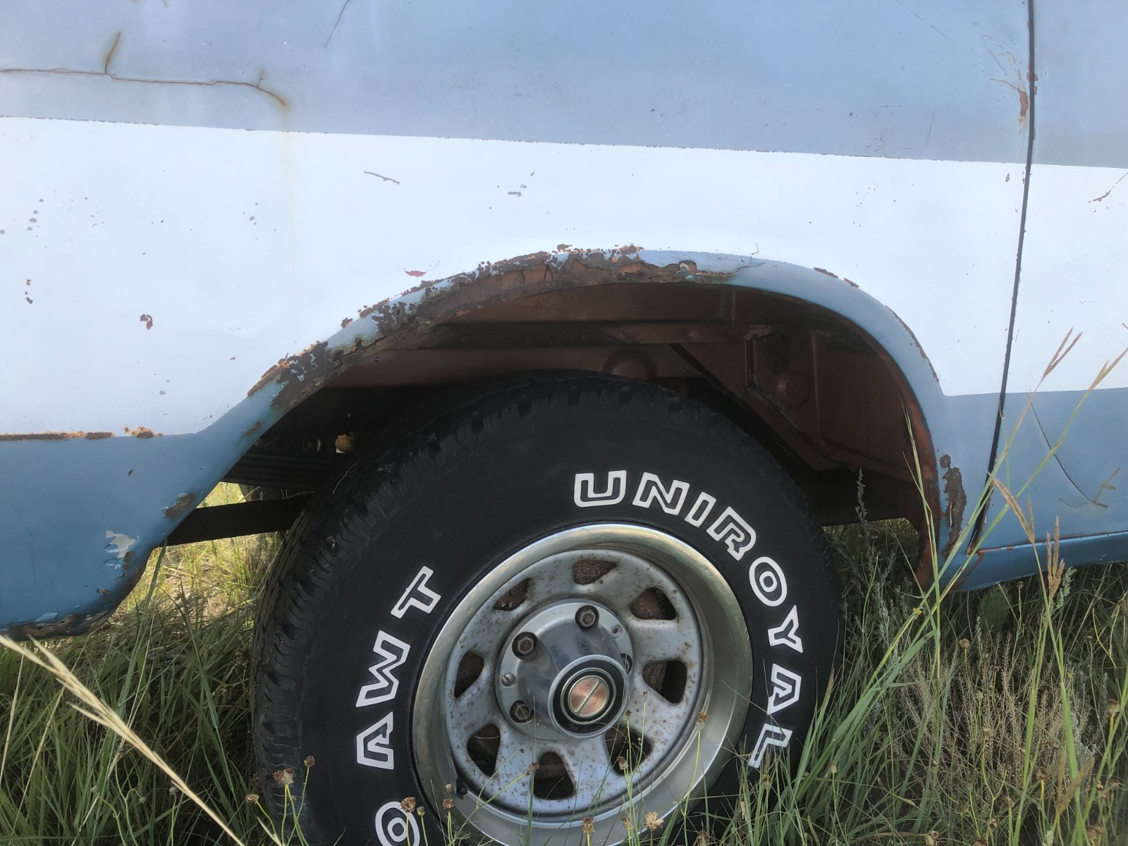 International-Harvester-Travelall-1970-4
