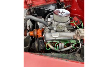 International-L-series-1950-Red-flake-Black-and-red-8