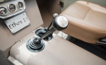 International-Scout-1963-Glen-Green-Tan-48