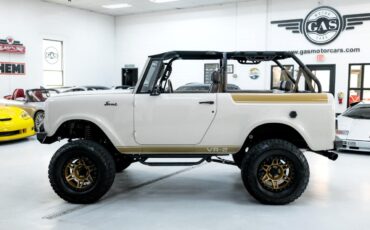 International-Scout-1967-SUV-5