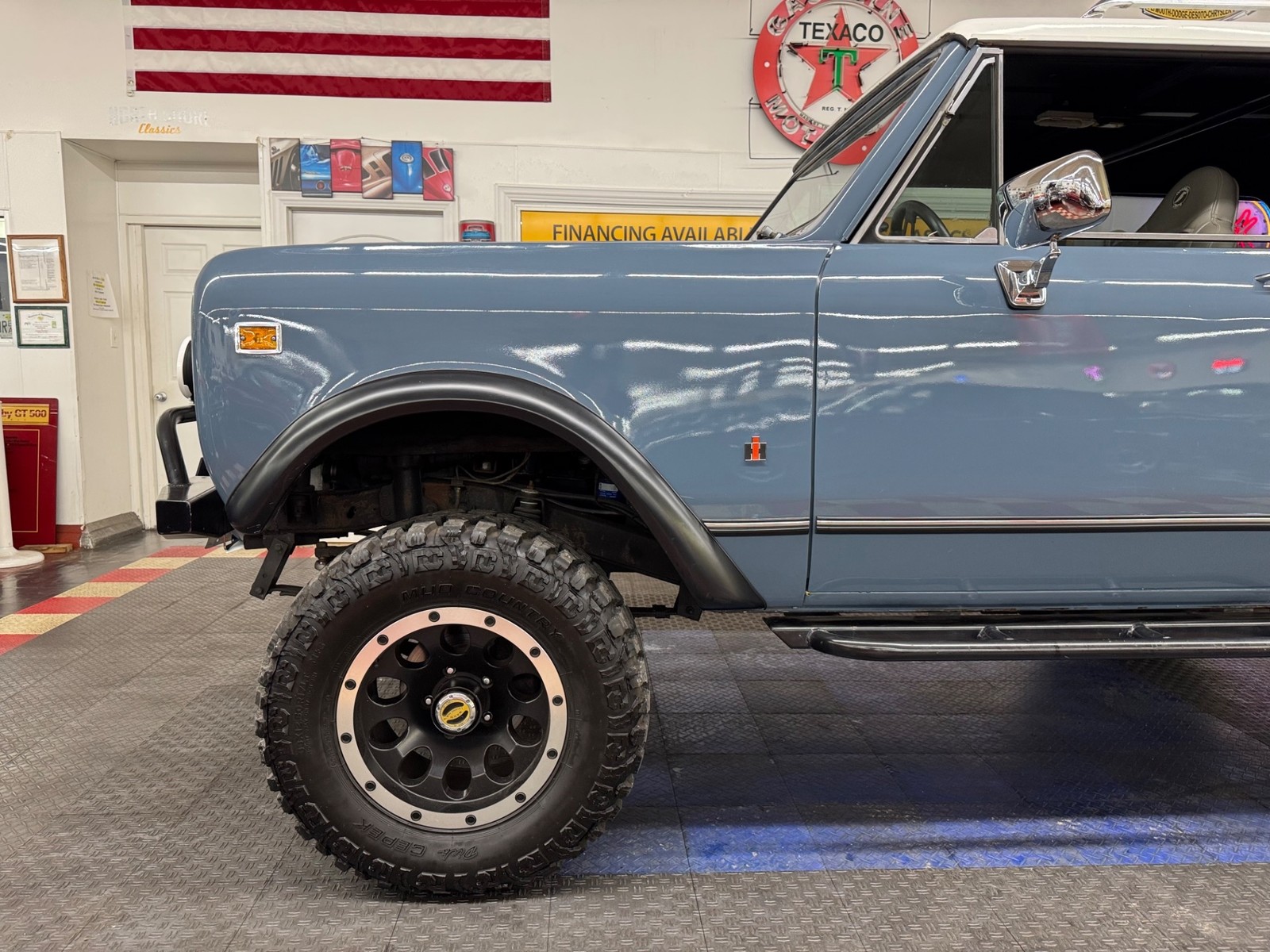 International-Scout-2-1971-2-Door-14