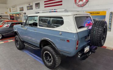 International-Scout-2-1971-2-Door-2