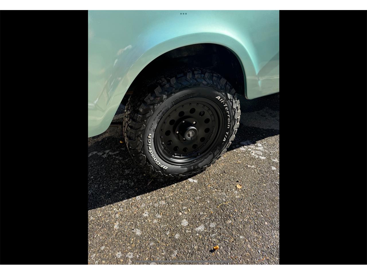 International-Scout-800-1967-Sea-Foam-Green-Tan-Leather-12