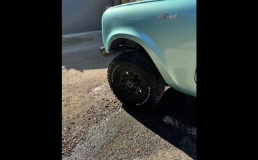 International-Scout-800-1967-Sea-Foam-Green-Tan-Leather-13