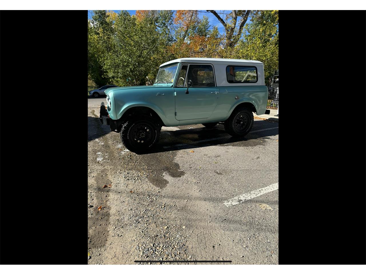 International-Scout-800-1967-Sea-Foam-Green-Tan-Leather-2