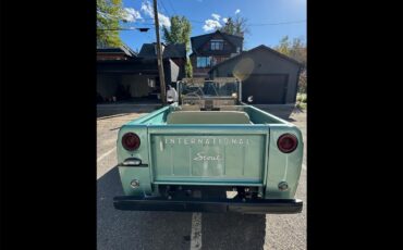 International-Scout-800-1967-Sea-Foam-Green-Tan-Leather-3