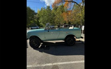 International-Scout-800-1967-Sea-Foam-Green-Tan-Leather
