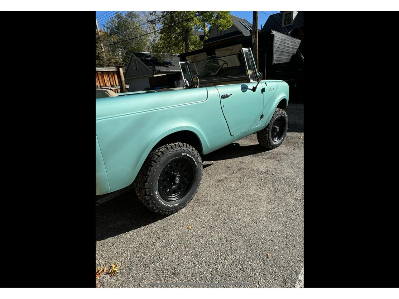 International-Scout-800-1967-Sea-Foam-Green-Tan-Leather-8
