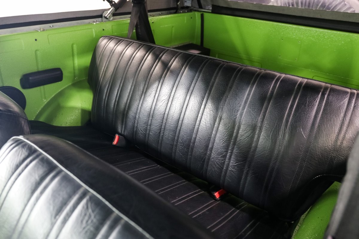 International-Scout-II-1972-SUV-13