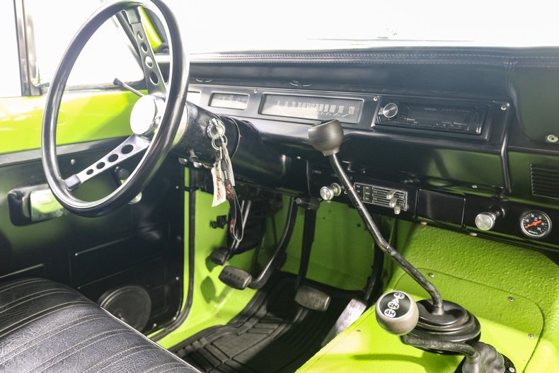 International-Scout-ii-1972-Green-BLACK-16
