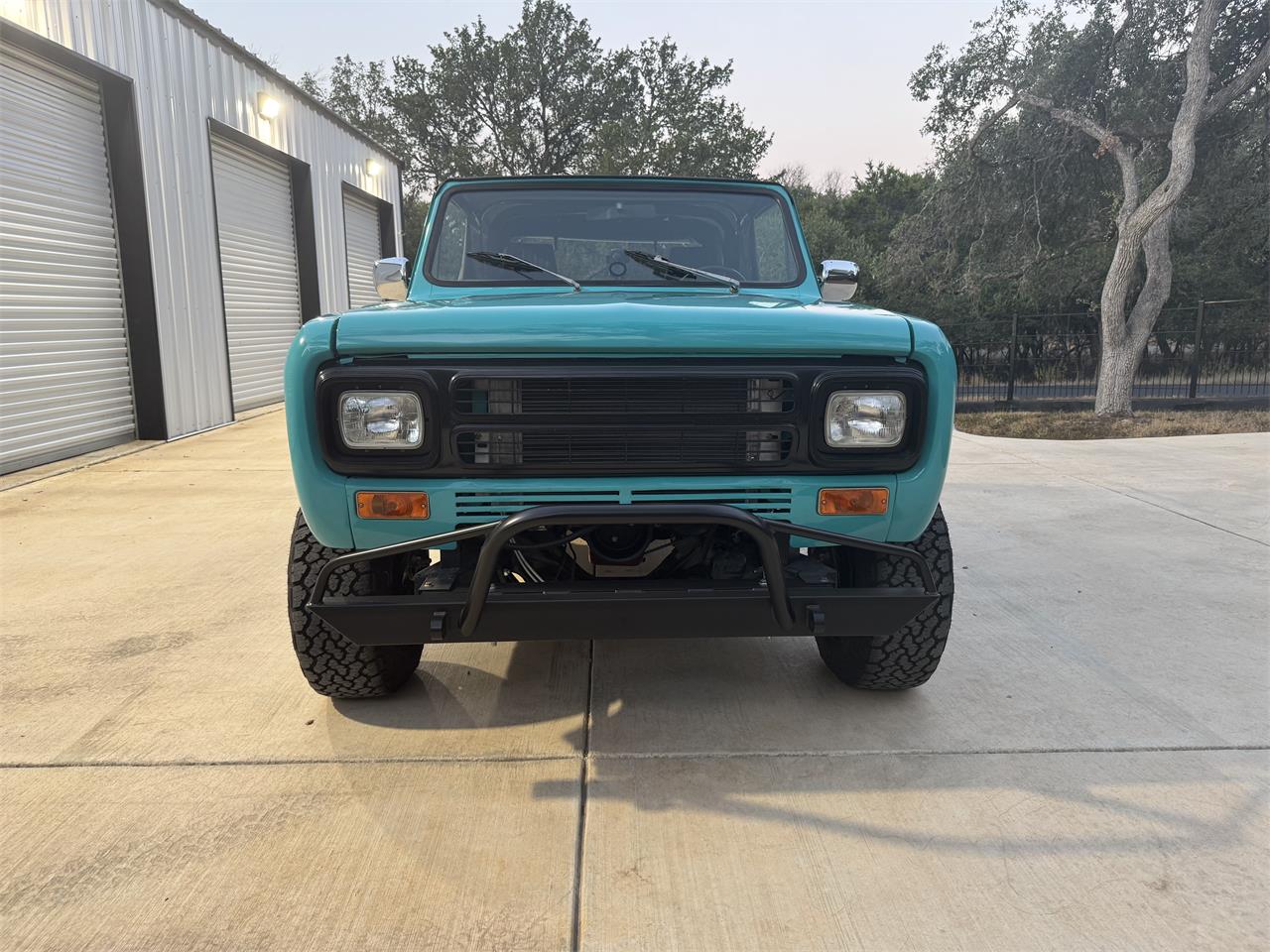 International-Scout-ii-1980-Turquoise-Black-2